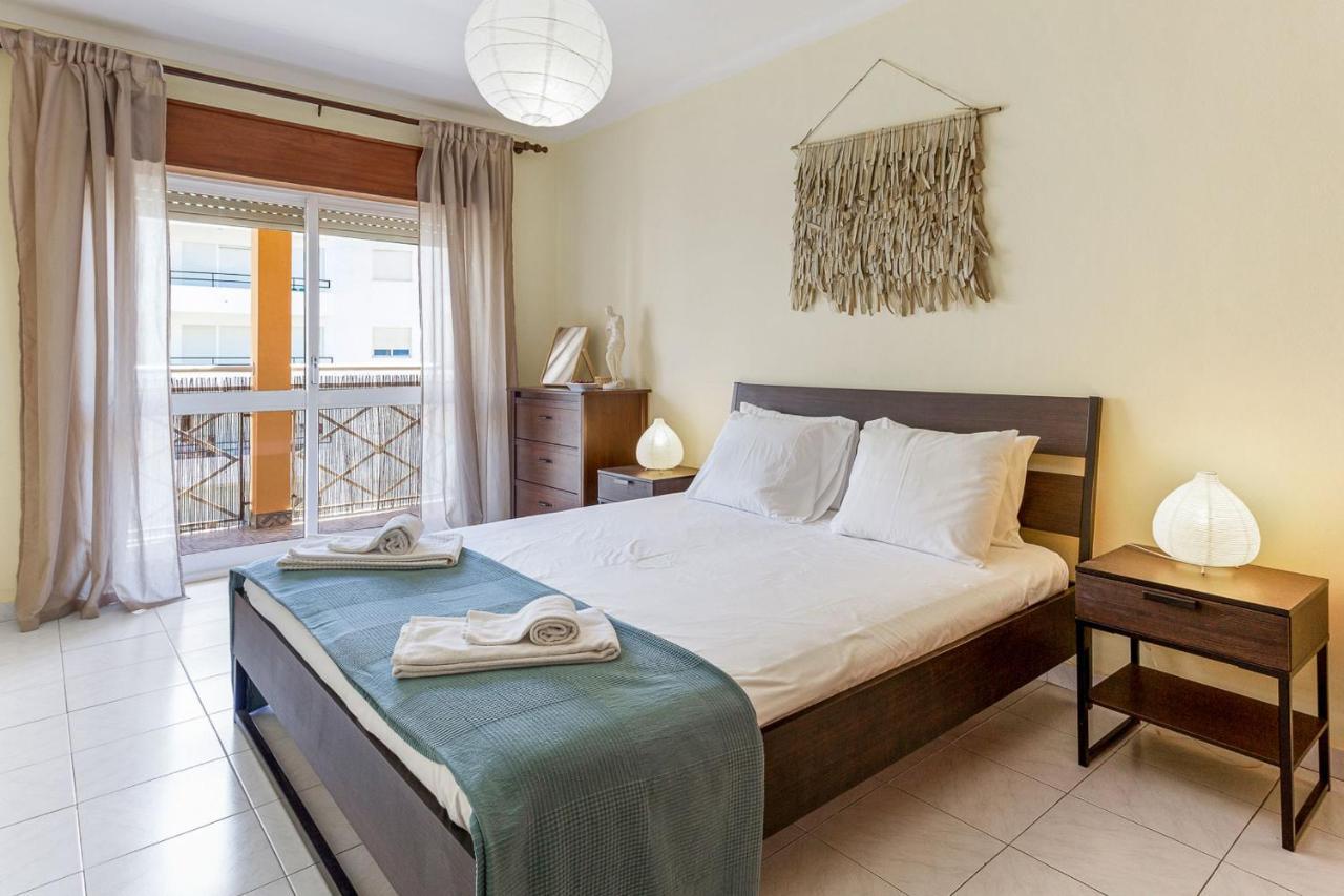 1Br Infante Flat In Quarteira By Lovelystay المظهر الخارجي الصورة
